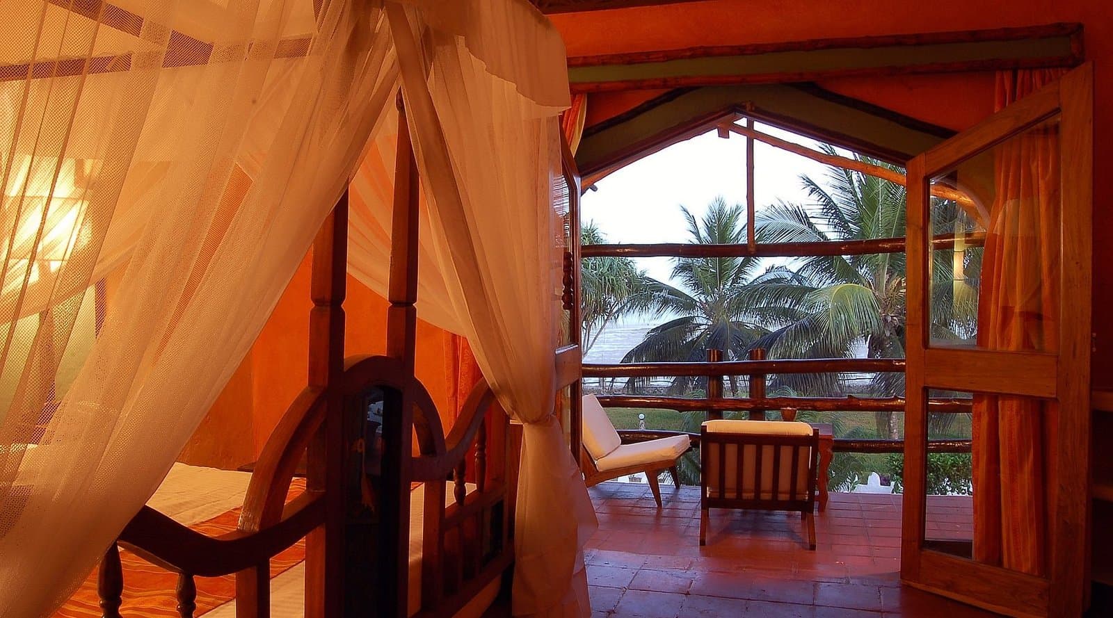 Accommodation in Tanzania - wood, interior-design